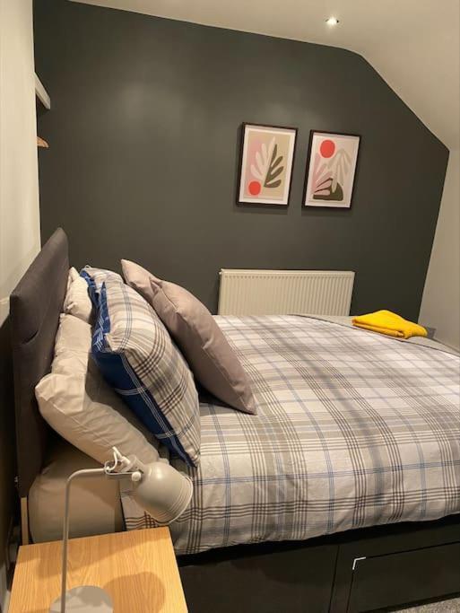 Cheerful 2 Bedroom With Parking *